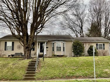 8 Chenault Drive, Mt Sterling, KY 40353