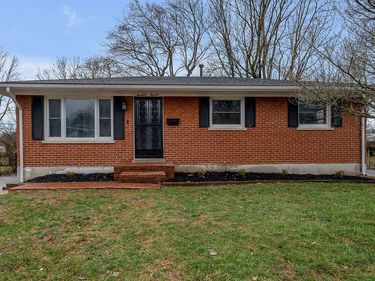 1911 Kingtree Court, Lexington, KY 40505