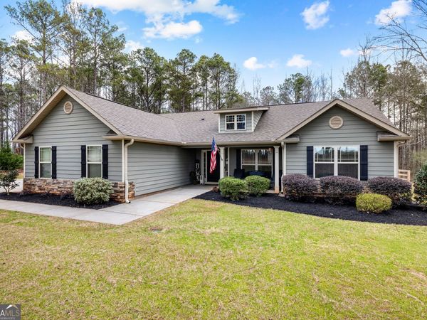 36 E Gordon Road, Newnan, GA 30263