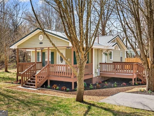 250 Lawrence Street, Adairsville, GA 30103