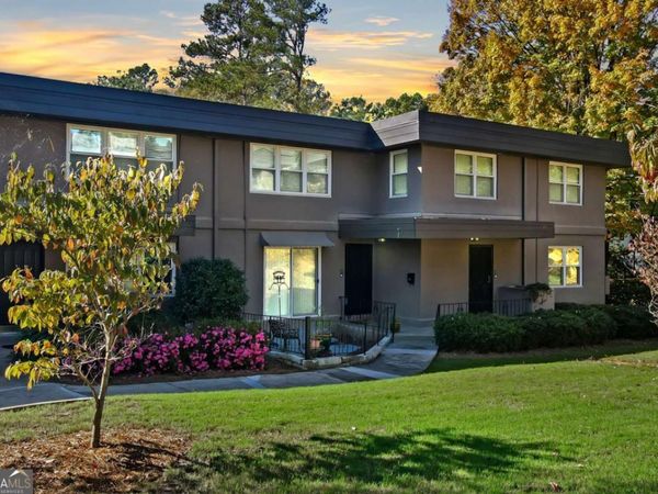 276 LAKEMOORE Drive NE, Unit E, Atlanta, GA 30342