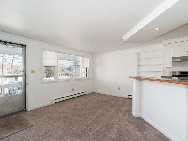 236 Western Ave., Unit 6, Essex, MA 01929