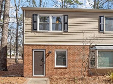 107 Cooper Glen Place, Unit 2, Chapel Hill, NC 27517