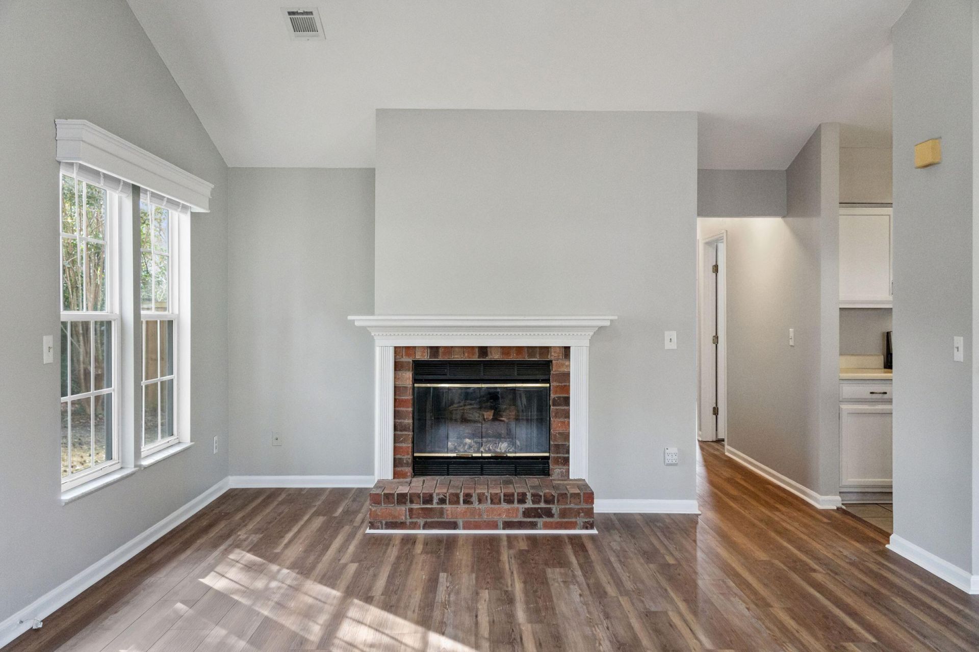 2763 Flower Creek Way Photo 17