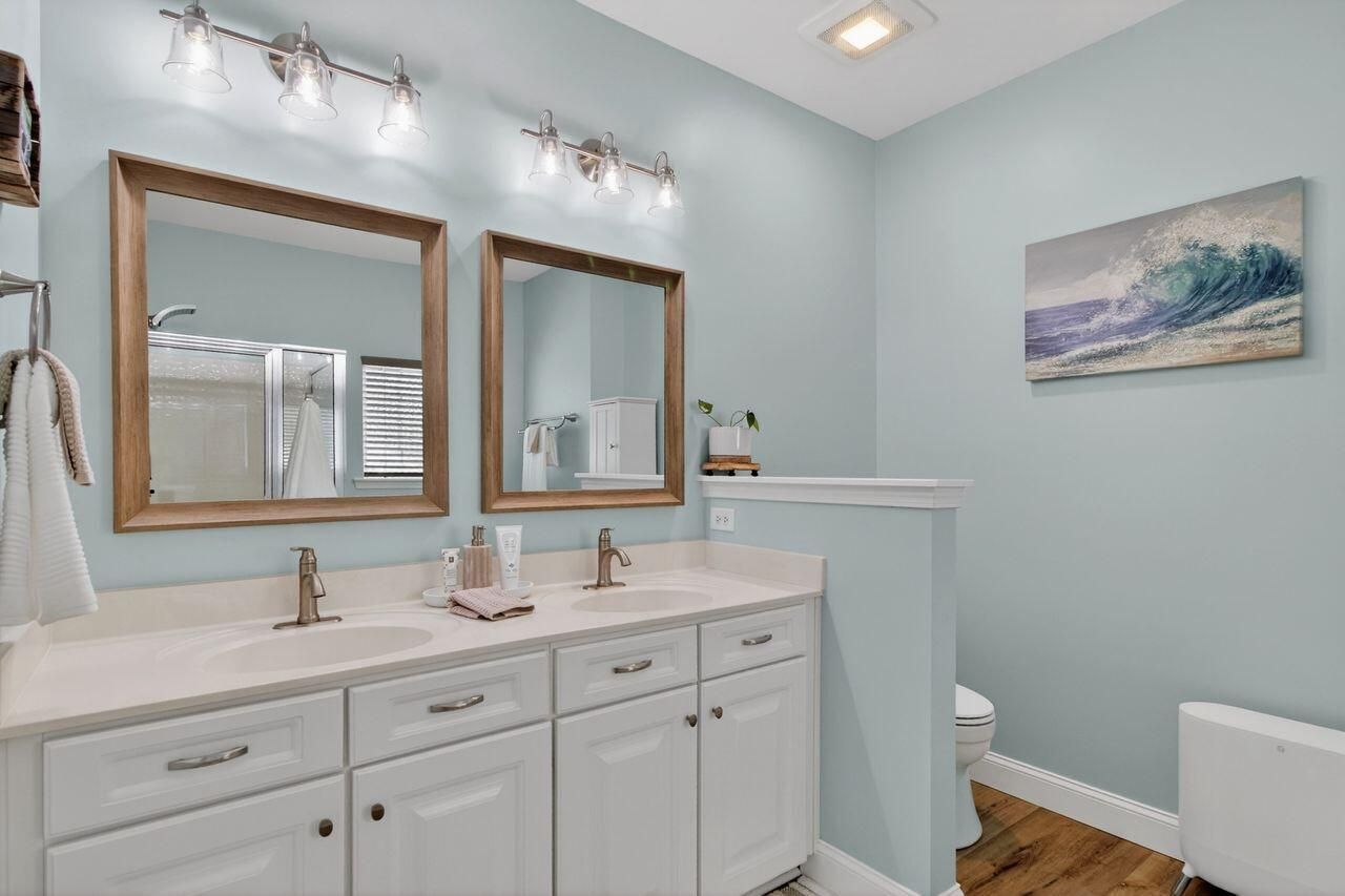 318 Cypress Walk Way Photo 17