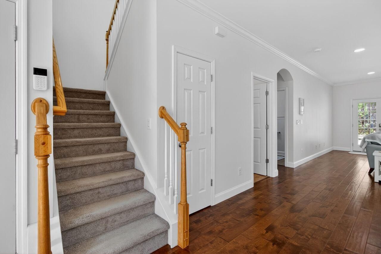 318 Cypress Walk Way Photo 21