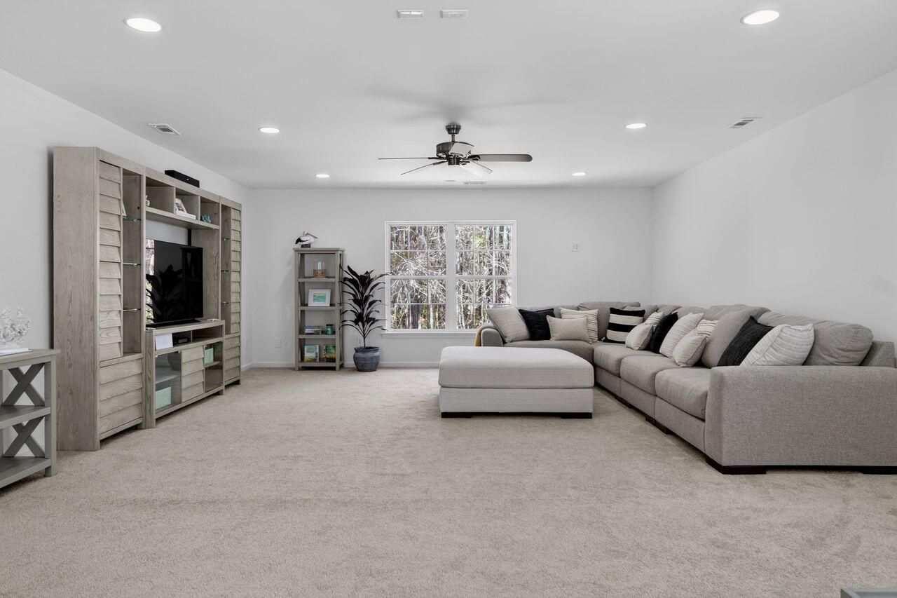 318 Cypress Walk Way Photo 23