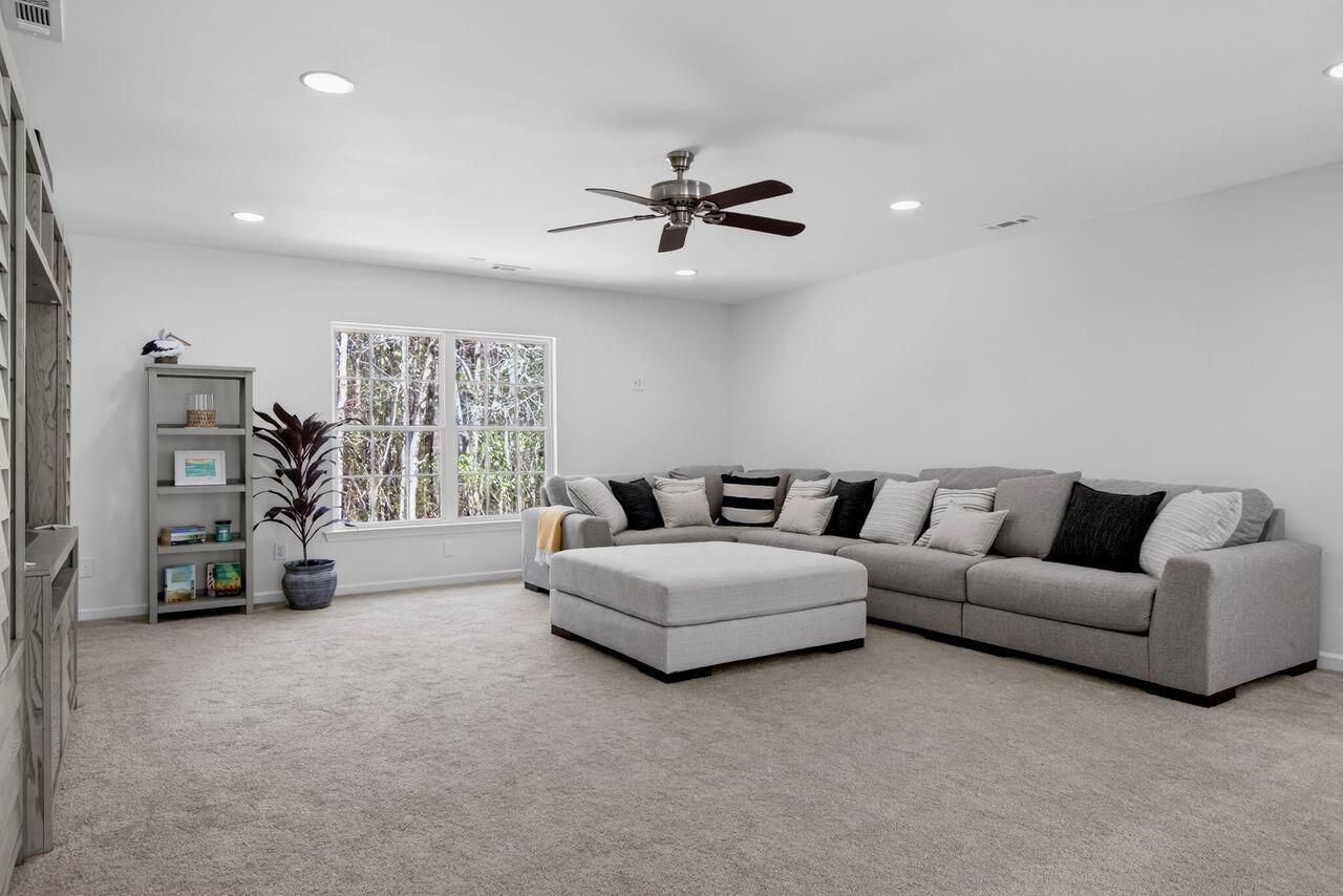 318 Cypress Walk Way Photo 25