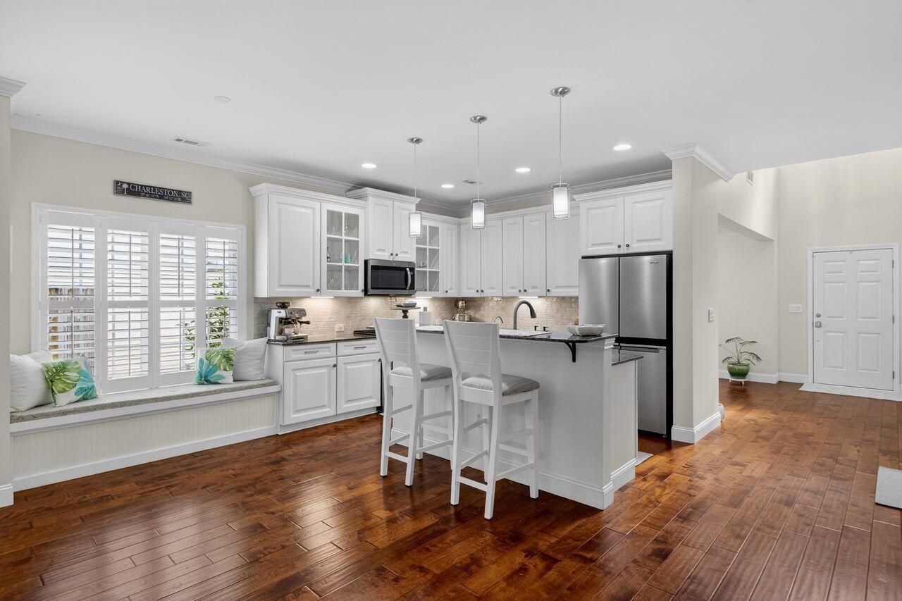 318 Cypress Walk Way Photo 9