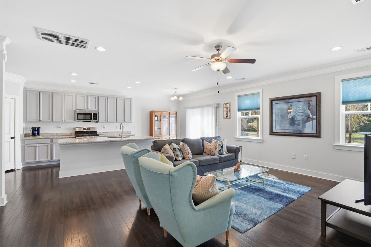 1617 Secessionville Road Photo 5