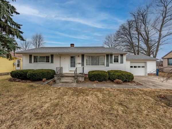 306 E Main Street, Oak Harbor, OH 43449