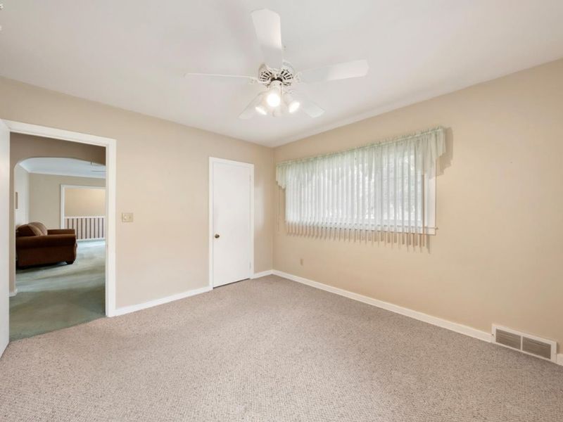 306 E Main Street, Oak Harbor, OH 43449 Photo 15