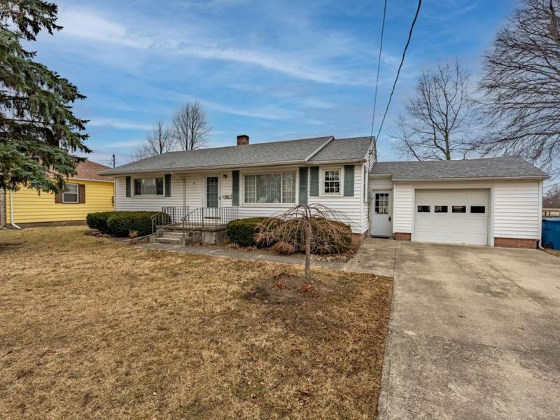 306 E Main Street, Oak Harbor, OH 43449 Photo 2