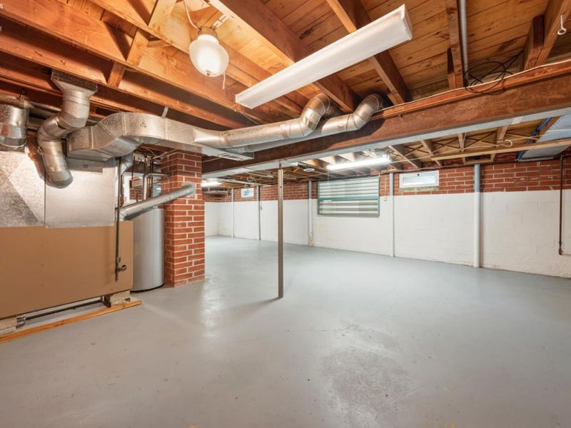 306 E Main Street, Oak Harbor, OH 43449 Photo 22