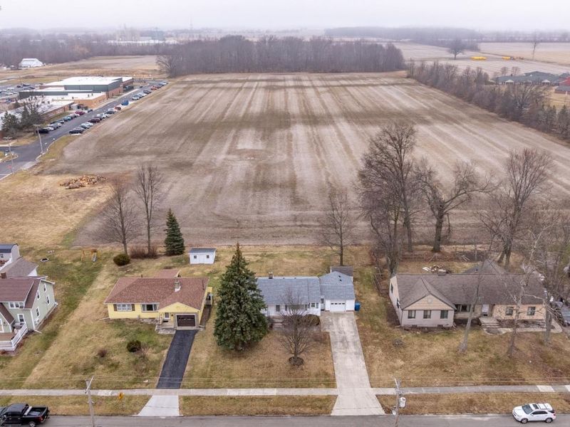 306 E Main Street, Oak Harbor, OH 43449 Photo 39