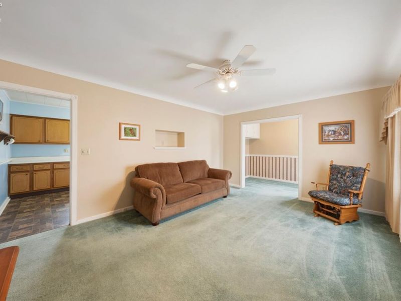 306 E Main Street, Oak Harbor, OH 43449 Photo 4