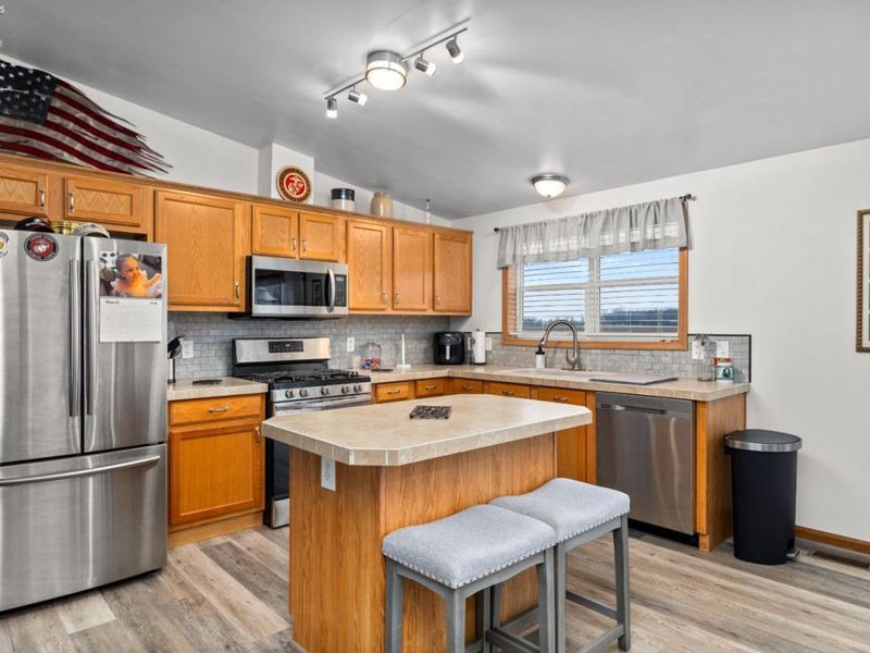 1830 County Road 213, Fremont, OH 43420 Photo 8