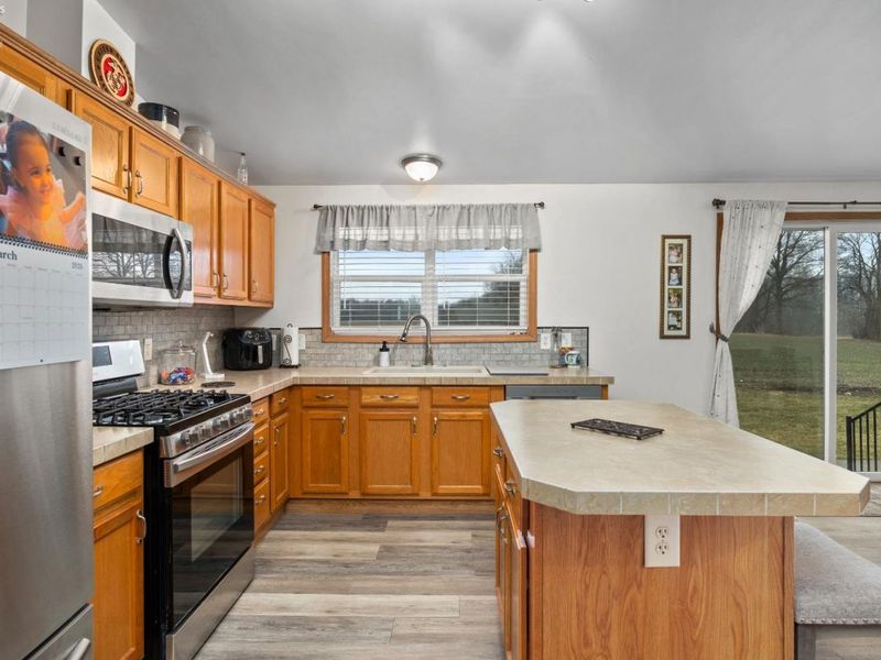 1830 County Road 213, Fremont, OH 43420 Photo 9