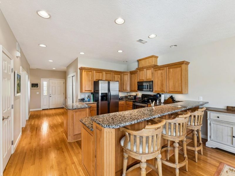 4444 E Harbors Edge Drive, Port Clinton, OH 43452 Photo 4