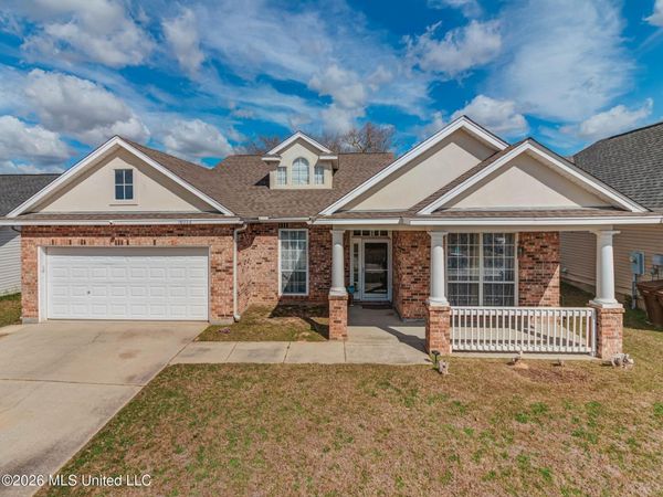 18026 Lake Vista Drive, Gulfport, MS 39503