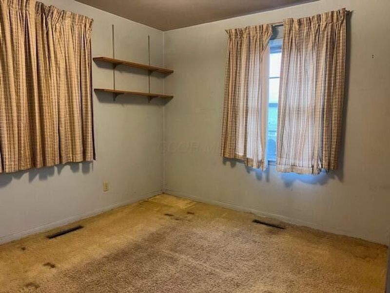 4636 Dundee Avenue, Columbus, OH 43227 Photo 16