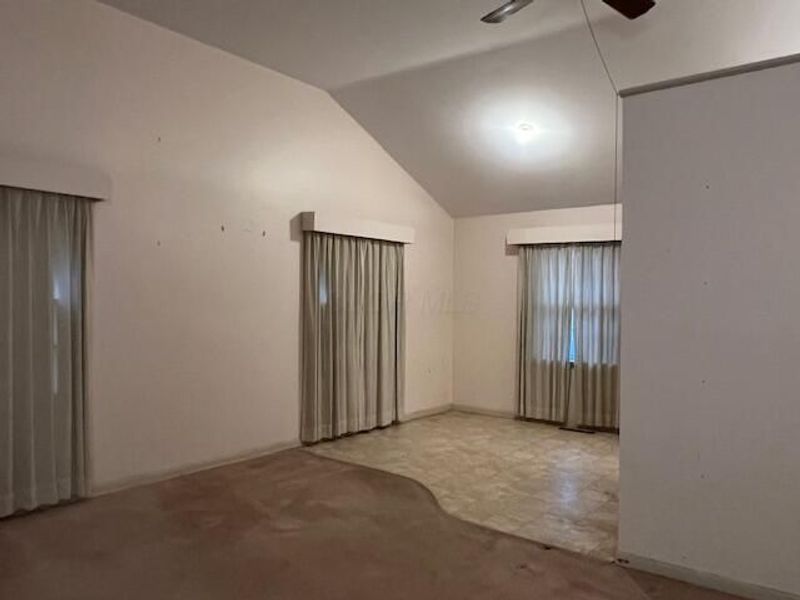 4636 Dundee Avenue, Columbus, OH 43227 Photo 5