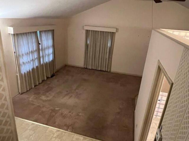 4636 Dundee Avenue, Columbus, OH 43227 Photo 7