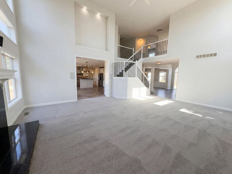 8189 Shady Maple Drive, Canal Winchester, OH 43110 Photo 11