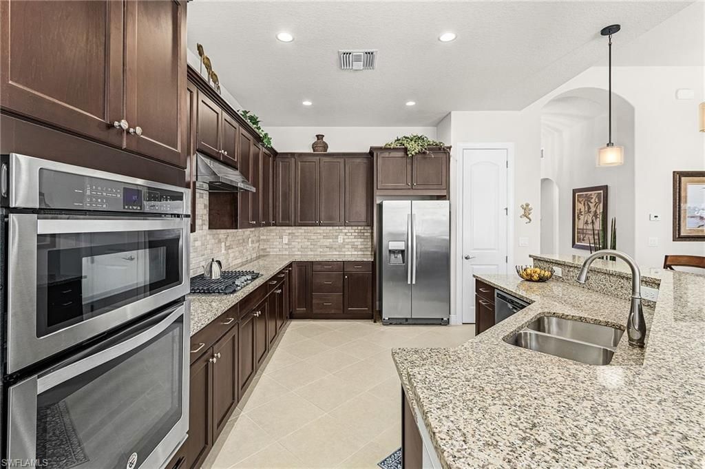 9889 Alhambra Ln, Bonita Springs, FL 34135 Photo