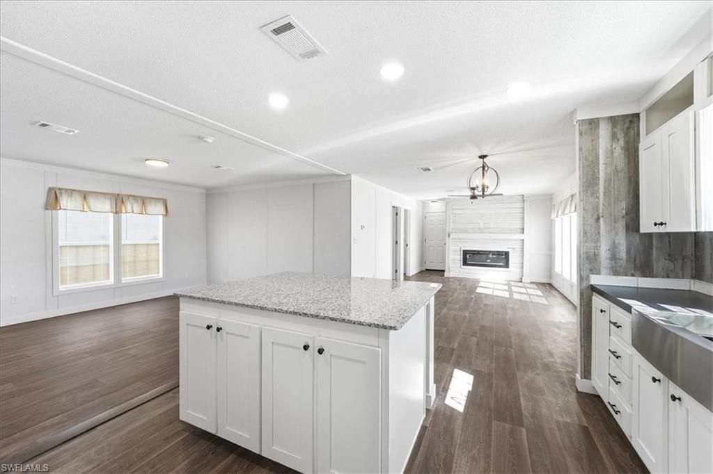 14712 Nantucket Rd, North Fort Myers, FL 33917 Photo