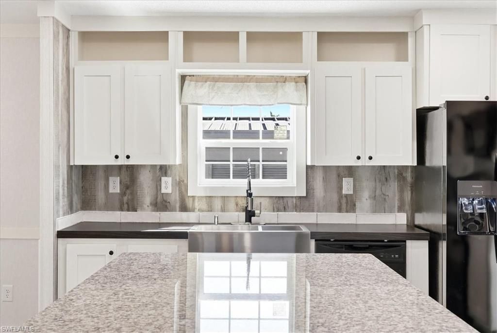 14712 Nantucket Rd, North Fort Myers, FL 33917 Photo