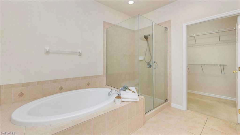 14951 Reflection Key Cir, Unit 525, Fort Myers, FL 33907 Photo