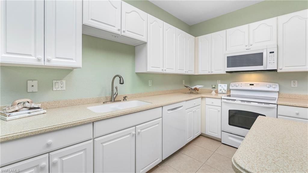 14951 Reflection Key Cir, Unit 525, Fort Myers, FL 33907 Photo