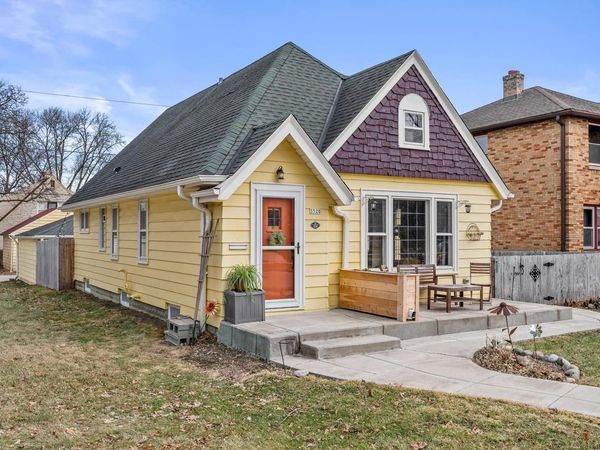 3518 N 56th STREET, Unit 3520, Milwaukee, WI 53216