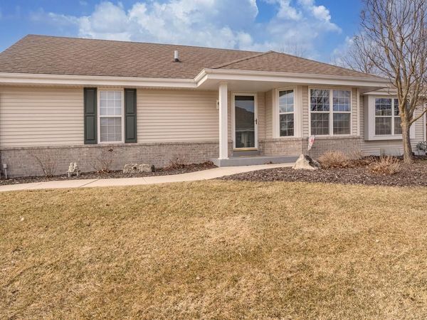 N96W14204 Knollcrest COURT, Germantown, WI 53022