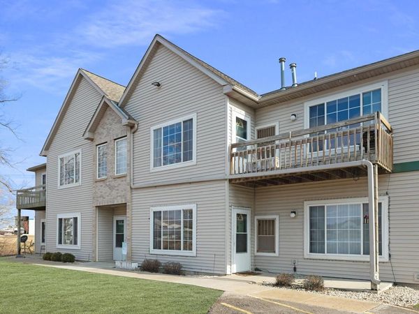 330 E Tyranena Park ROAD, Unit 2, Lake Mills, WI 53551