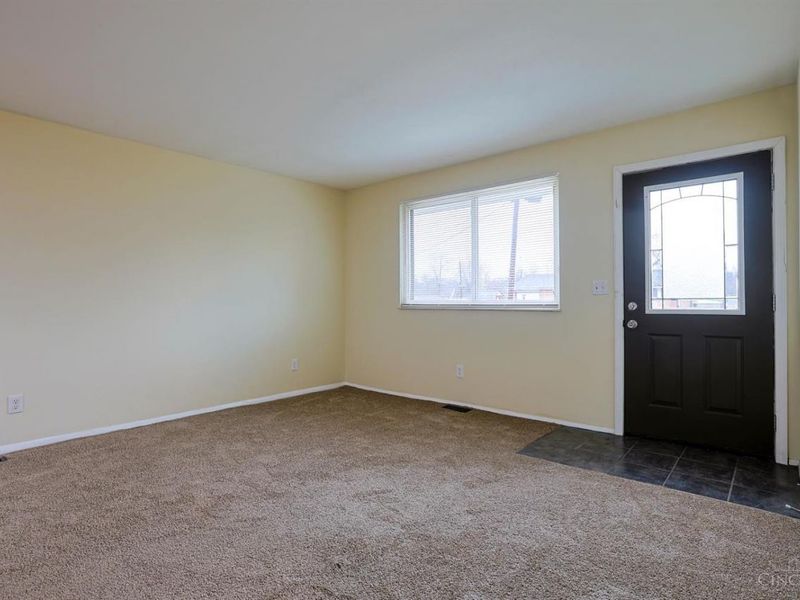 10086 Windswept Lane, Colerain Township, OH 45251 Photo 6