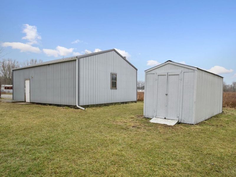 2097 Greenbush West Road, Sterling Twp, OH 45176 Photo 6