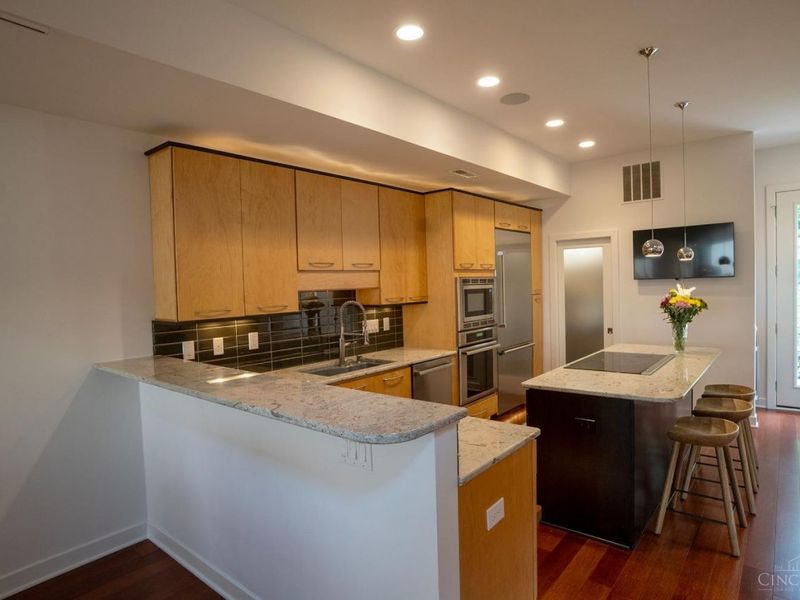 502 Baum Street, Cincinnati, OH 45202 Photo 11