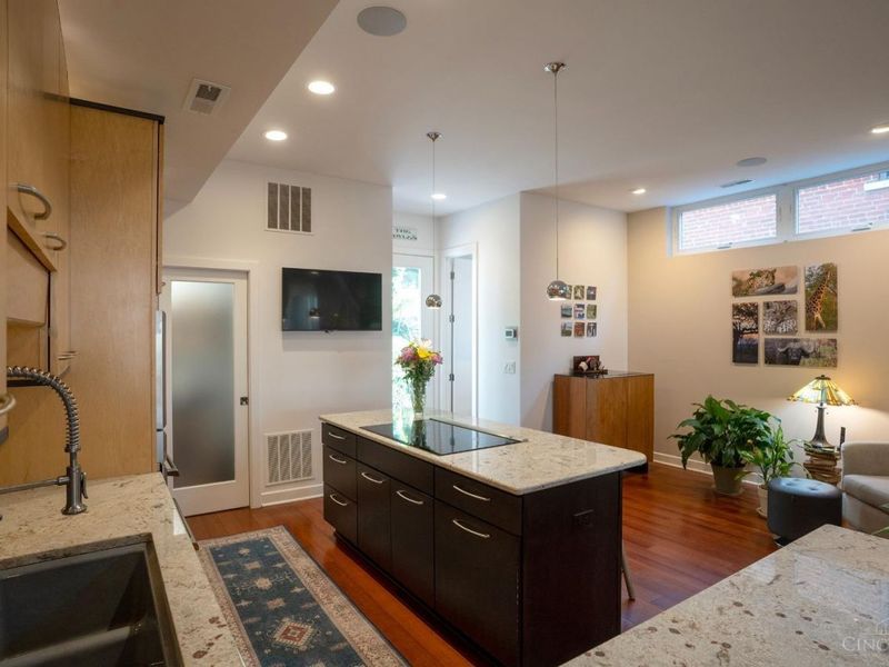 502 Baum Street, Cincinnati, OH 45202 Photo 13