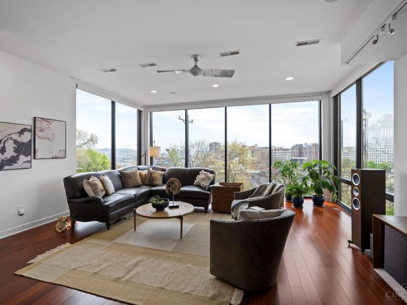 502 Baum Street, Cincinnati, OH 45202 Photo 7