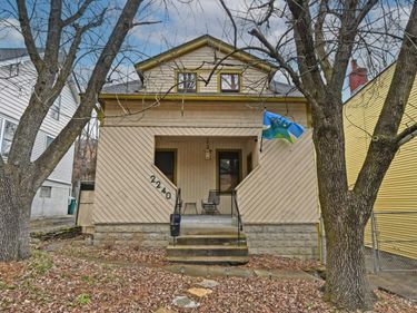 2240 Ravine Street, Cincinnati, OH 45219
