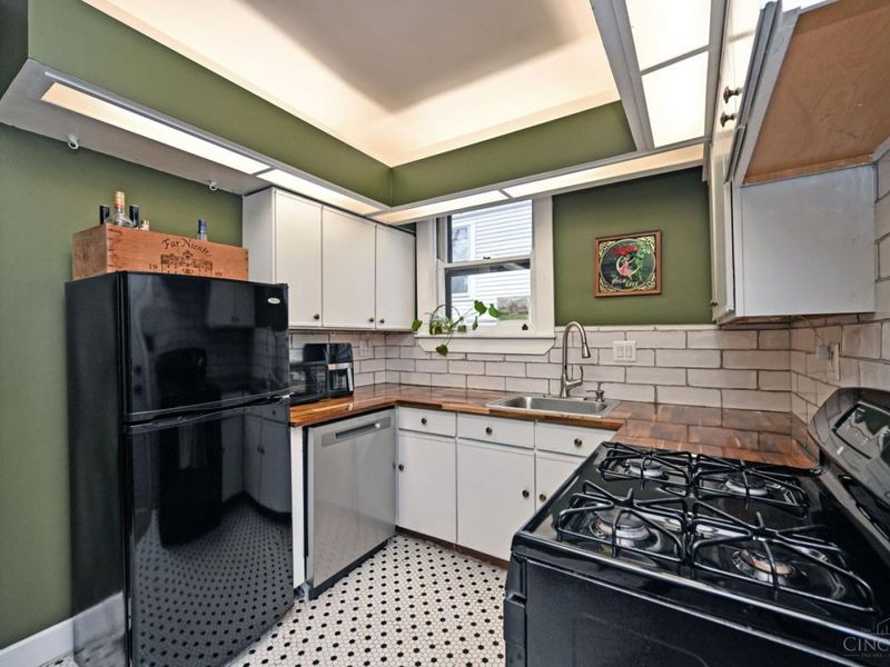 2240 Ravine Street, Cincinnati, OH 45219 Photo 16