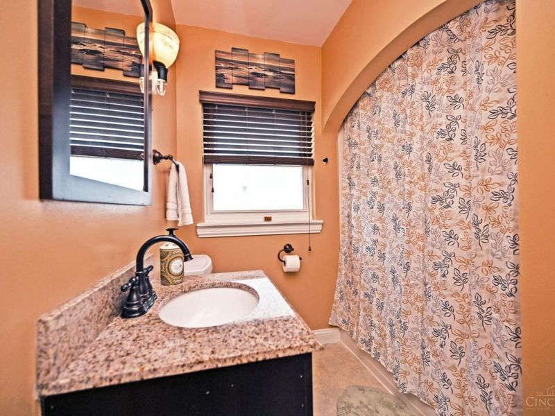 5630 Eula Avenue, Green Township, OH 45248 Photo 16