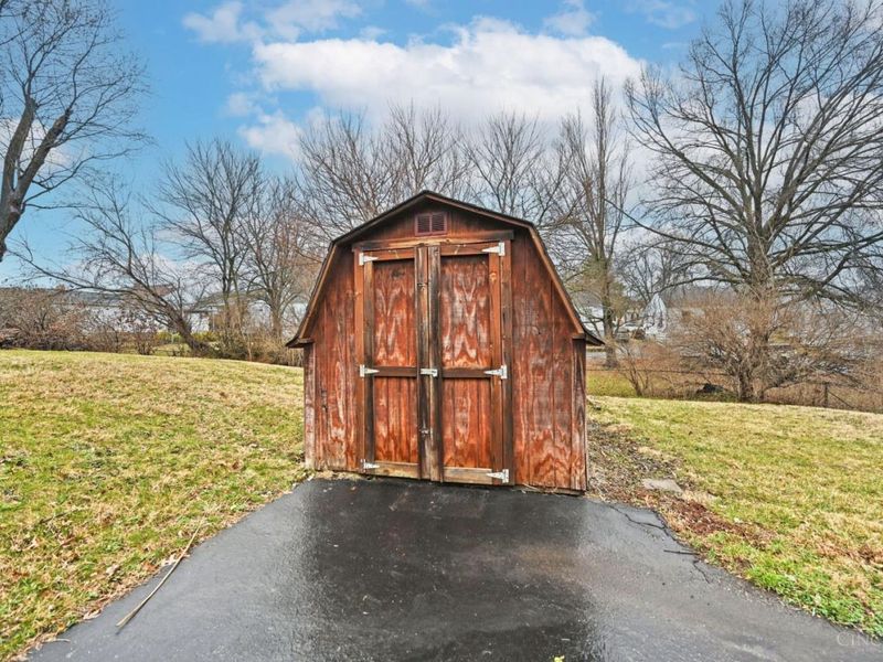 5630 Eula Avenue, Green Township, OH 45248 Photo 30