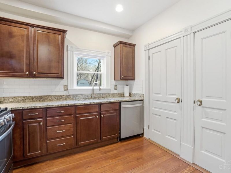 4085 Walton Creek Road, Columbia Twp, OH 45227 Photo 13