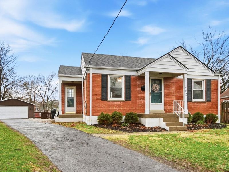 7837 Moss Court, Deer Park, OH 45236 Photo 1