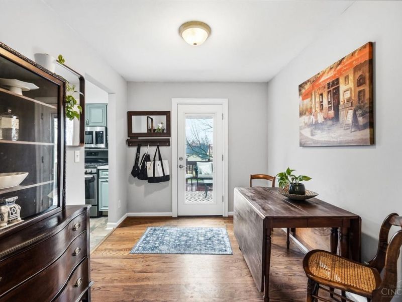 7837 Moss Court, Deer Park, OH 45236 Photo 12