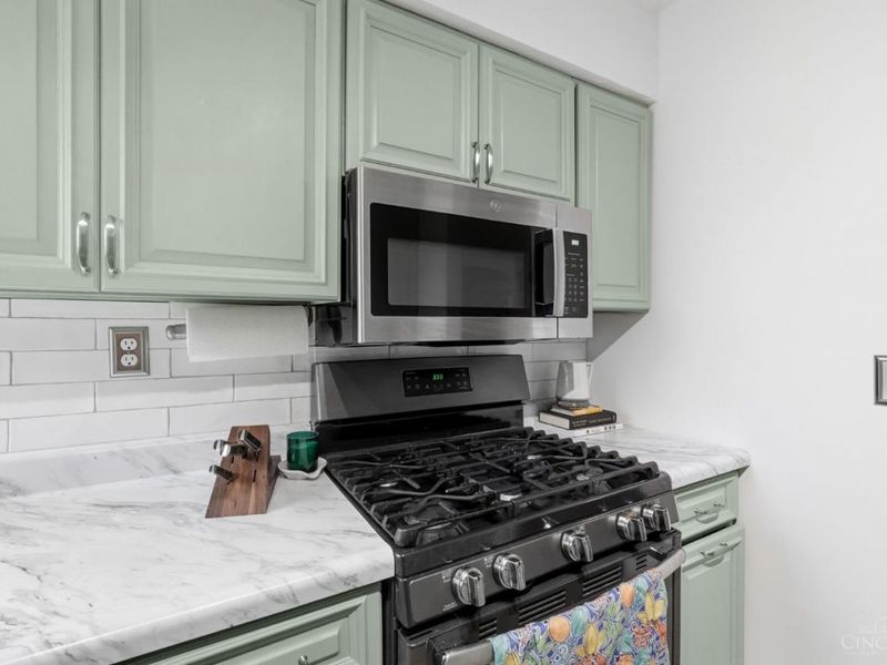 7837 Moss Court, Deer Park, OH 45236 Photo 18