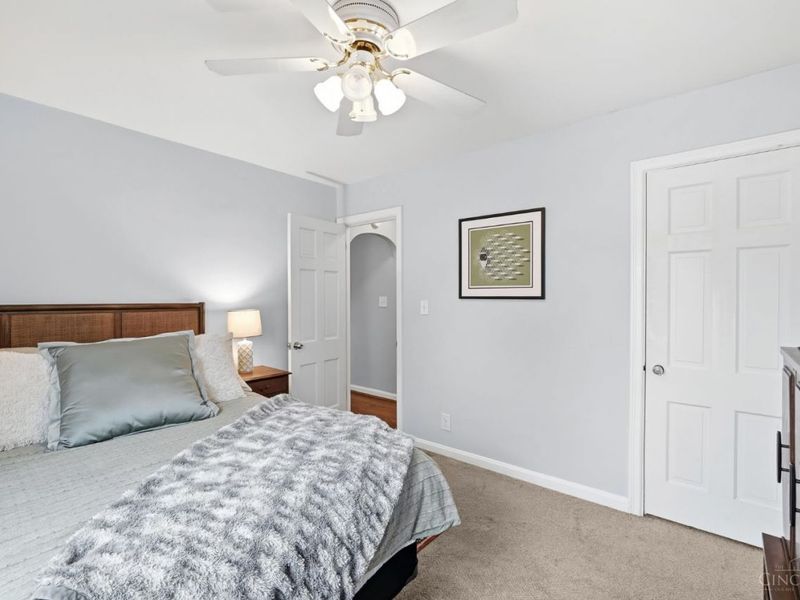 7837 Moss Court, Deer Park, OH 45236 Photo 22